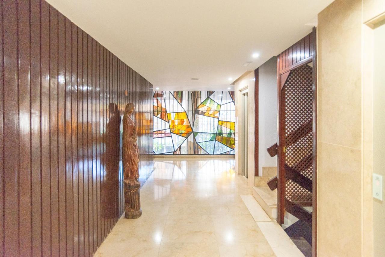 Apartamento 'El Balcon De La Malagueta' Malaga Exterior photo